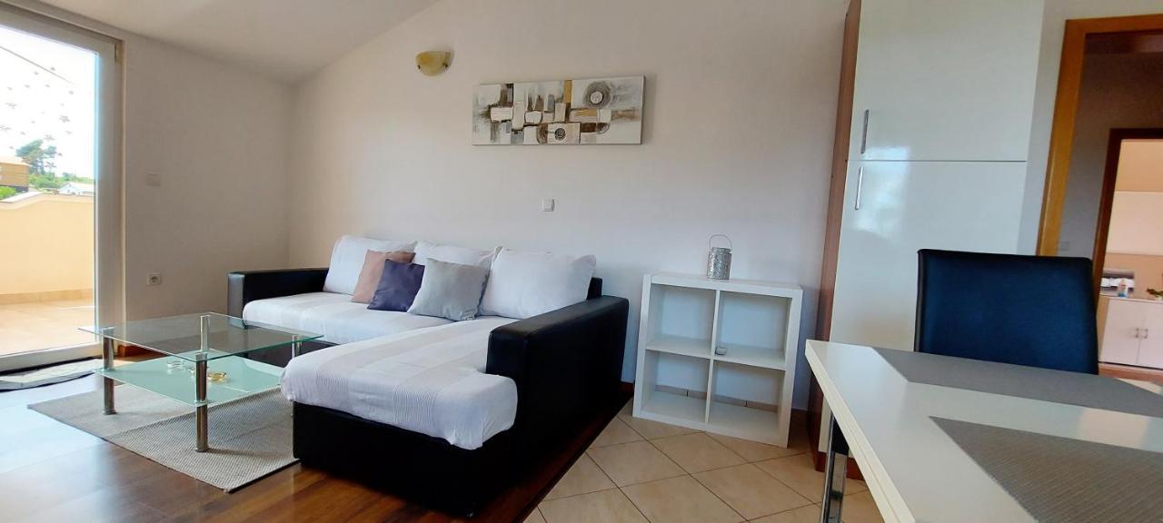 Apartments Marijana Rab Town Phòng bức ảnh