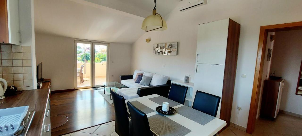 Apartments Marijana Rab Town Phòng bức ảnh