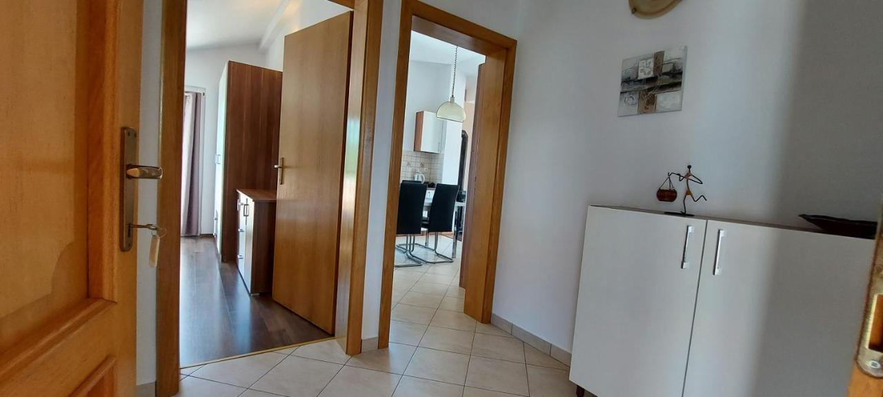 Apartments Marijana Rab Town Phòng bức ảnh