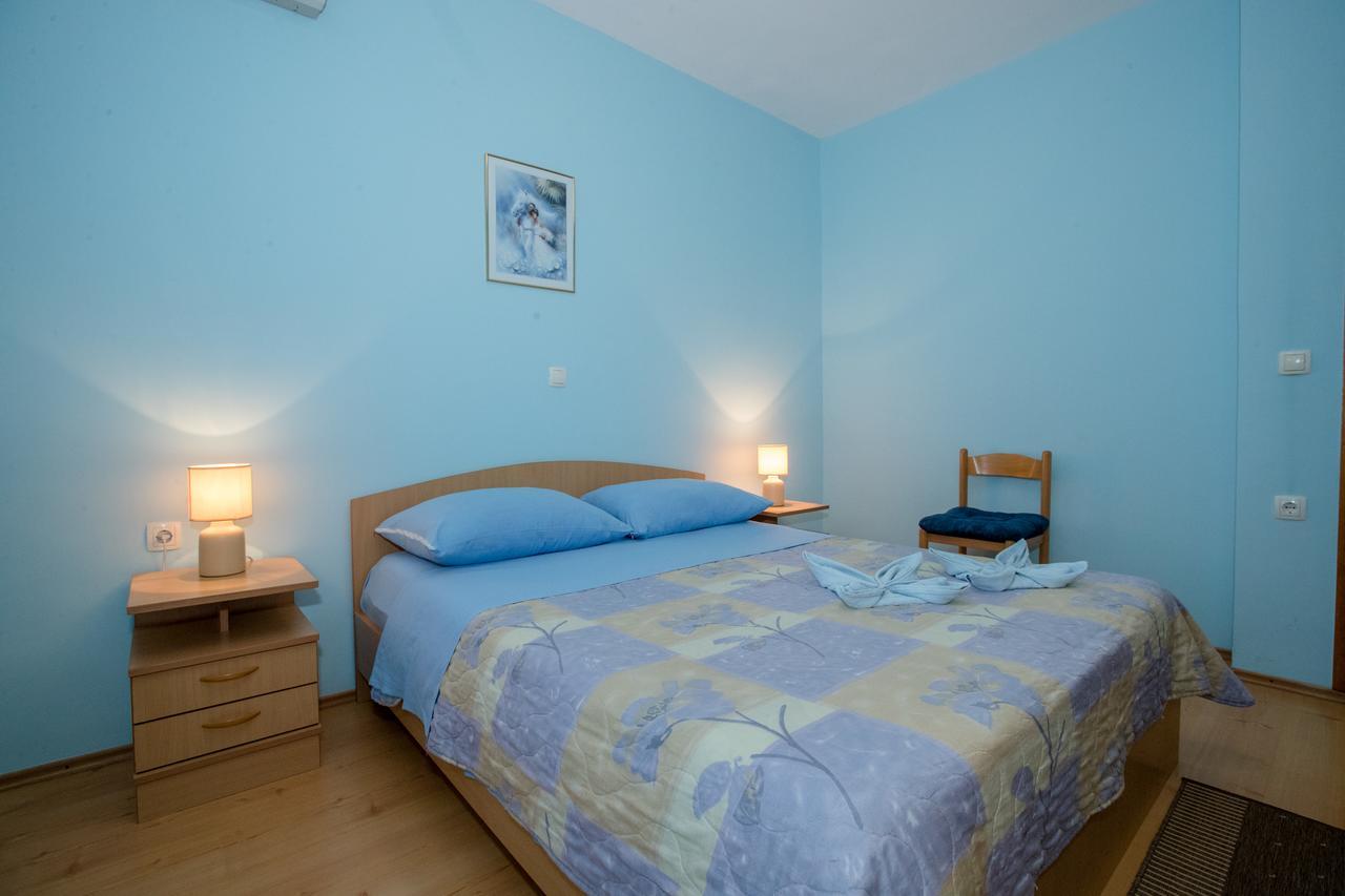 Apartments Marijana Rab Town Ngoại thất bức ảnh